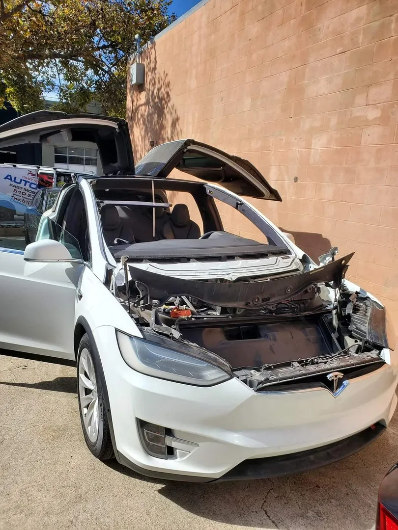 Fast Mobile Auto Glass LLC