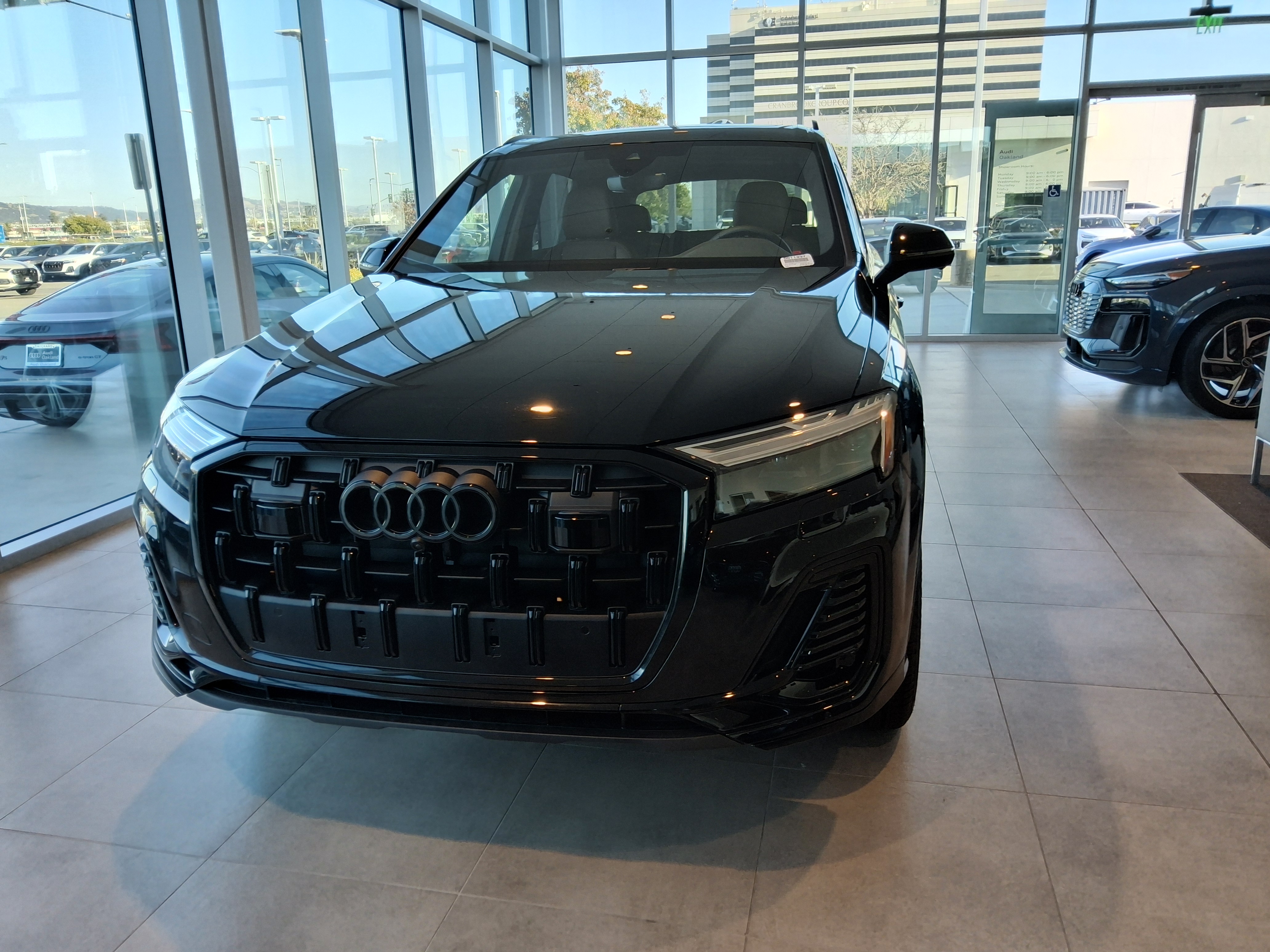 2026 Audi Q7 exterior (1)
